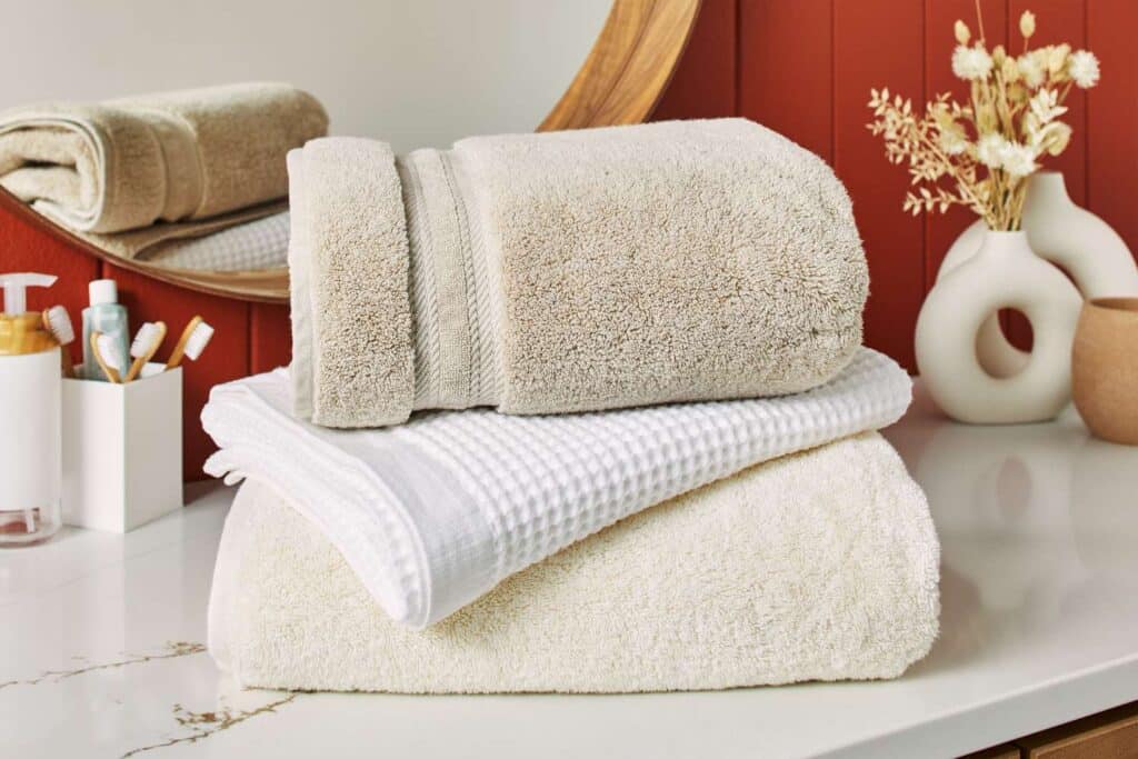 Bath towels, kitchen towels, cloth napkins, and sheets