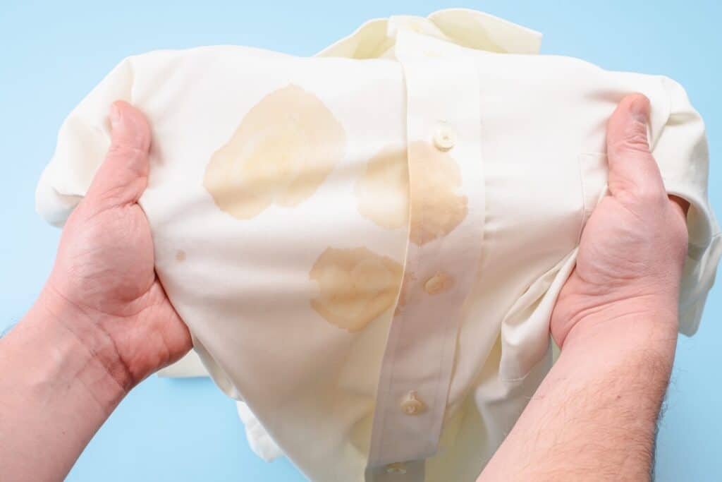 Removing Oil Stains from Clothing: A Step-by-Step Guide